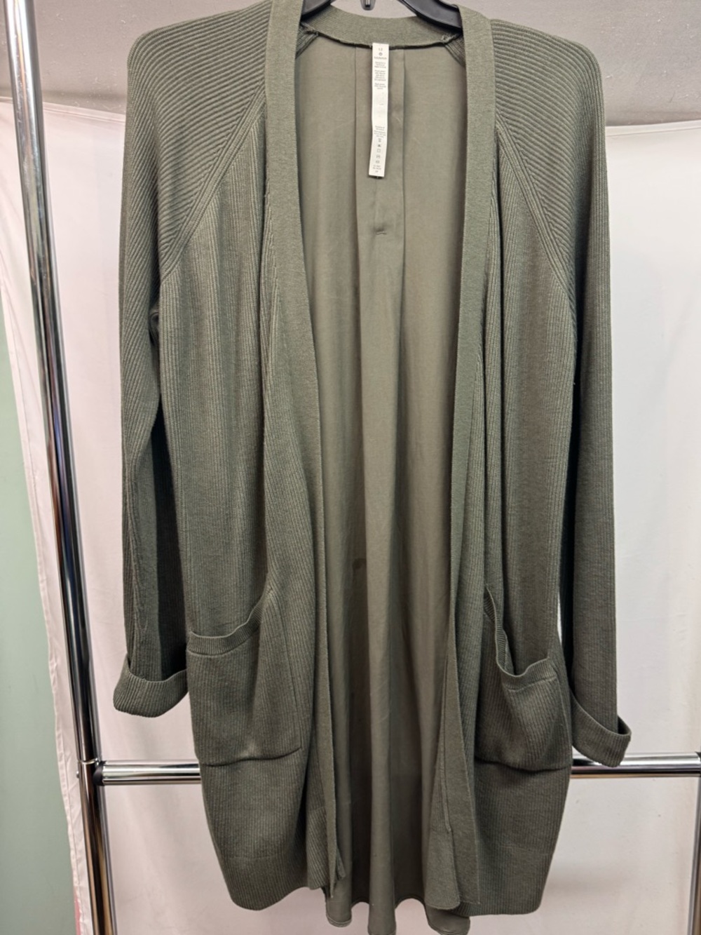 Lululemon Still At Ease Wrap in the color Grey Sage Sz 12